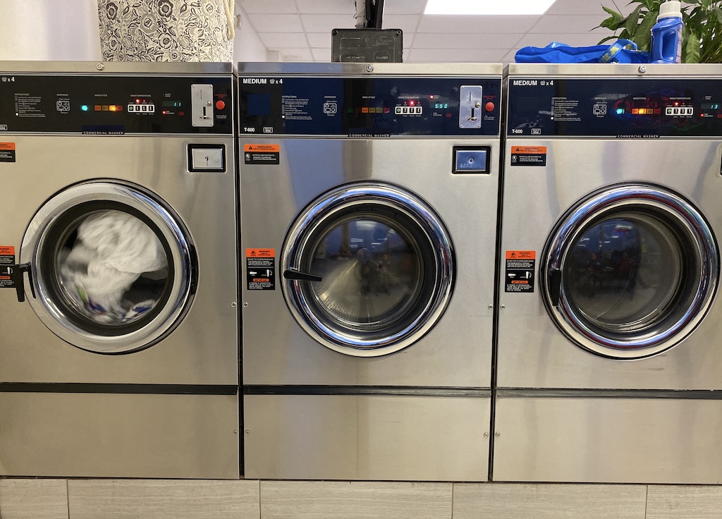 self service laundry machines